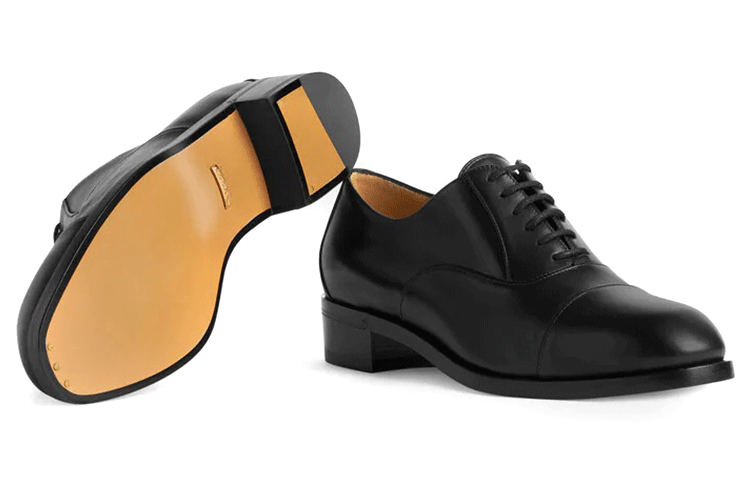 Shop (Women) Gucci Lace-Up Leather Flat 'Black' 679338-1W600-1000