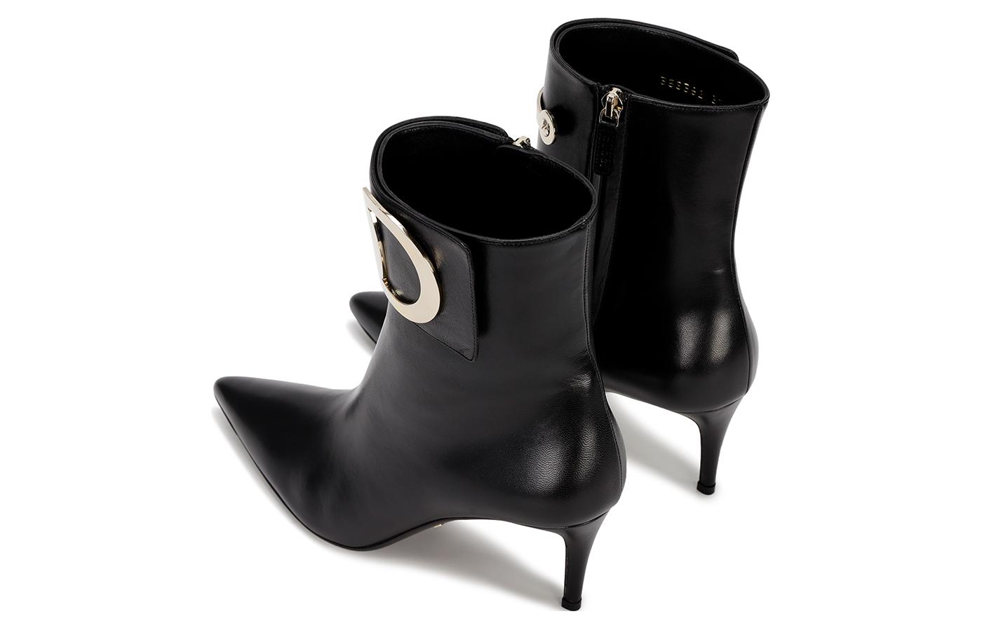 Lookbook (W) グッチ レザーアンクルブーツ 「ブラックファッション」 388362-C9D00-1000