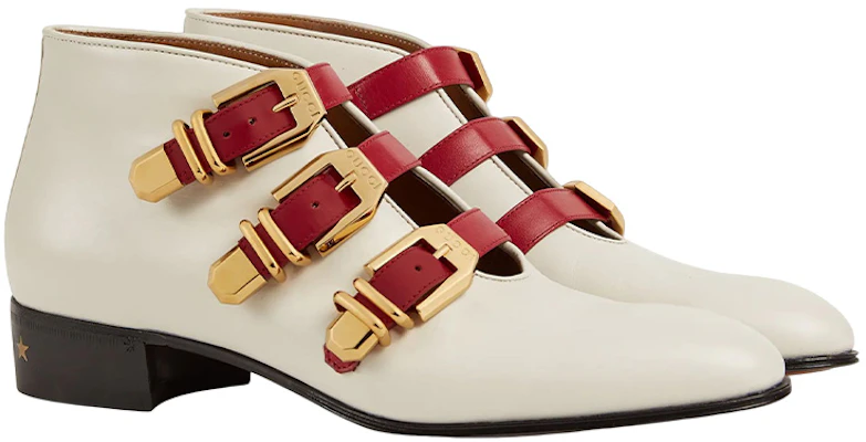 (W) Gucci Sepatu Kulit Pendek 'Fashion Buckle - Putih' 699477-06F60-9072 Lookbook (W) Gucci Sepatu Kulit Pendek 'Fashion Buckle - Putih' 699477-06F60-9072