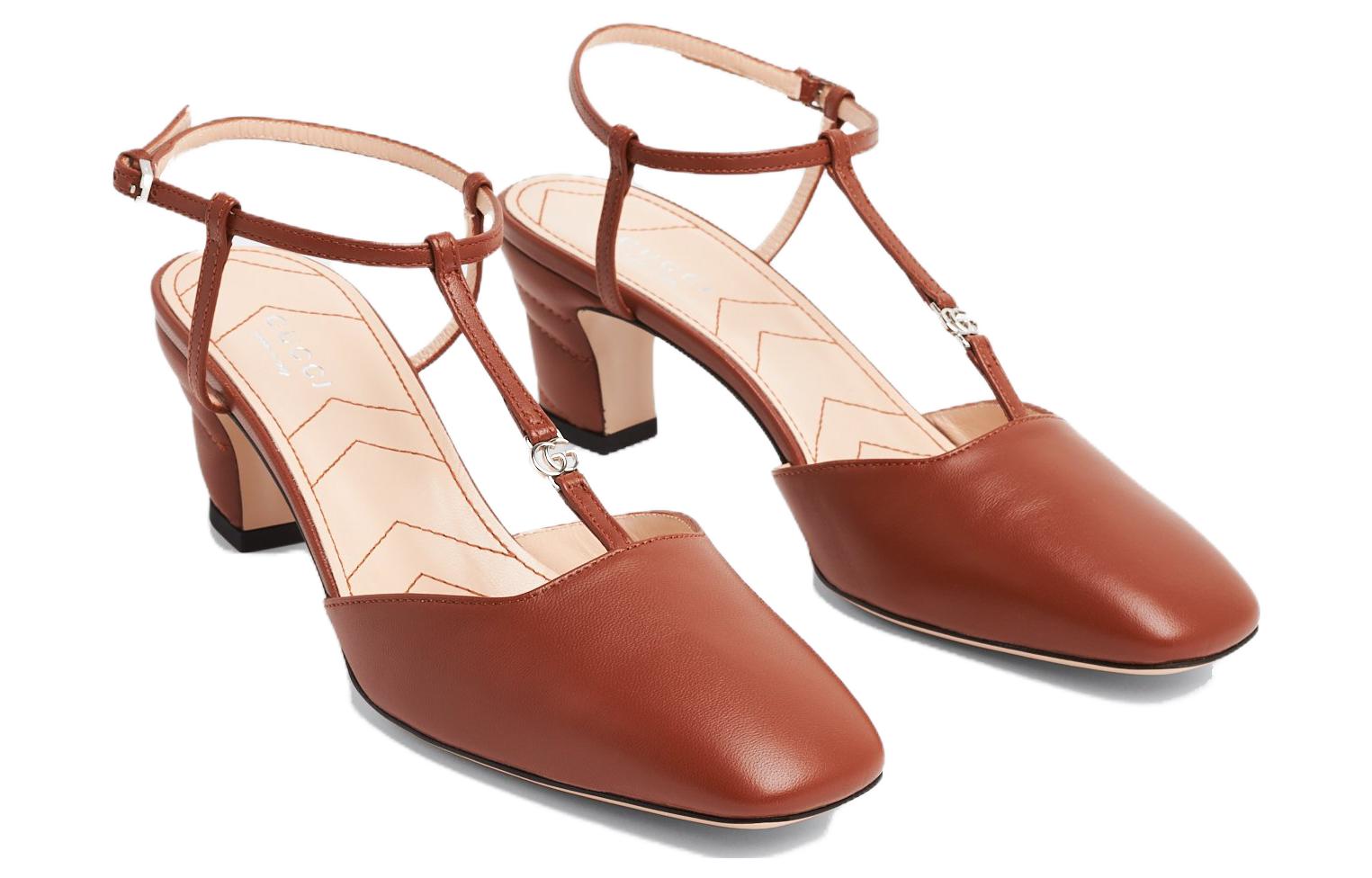 Shop GUCCI古馳 皮革 搭扣方頭 粗跟 高跟鞋 5.3cm 女款 棕色