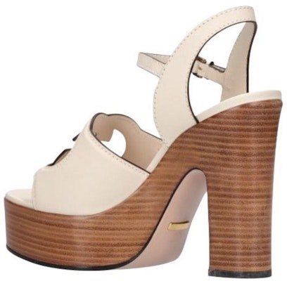 (W) 구찌 더블 G 컷아웃 청키 힐 샌들 (화이트) 730022-US000-9022 Lookbook (W) 구찌 더블 G 컷아웃 청키 힐 샌들 (화이트) 730022-US000-9022