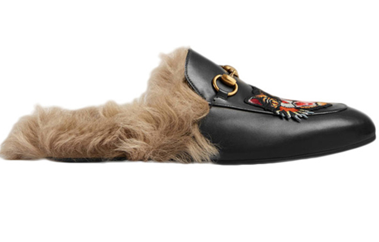 Order グッチ 虎刺繍 レザーフラットシューズ (ブラック/裏起毛) 478285-DKHH0-1063