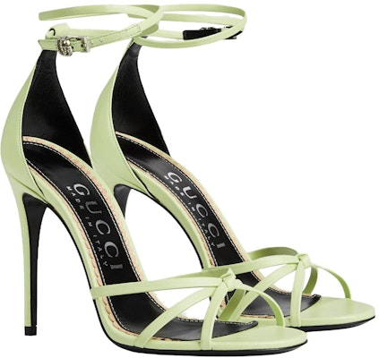 (W) Sandal Kulit Gucci 'Kesederhanaan Elegan Hijau Muda' 748867-BKO00-3801 Lookbook (W) Sandal Kulit Gucci 'Kesederhanaan Elegan Hijau Muda' 748867-BKO00-3801