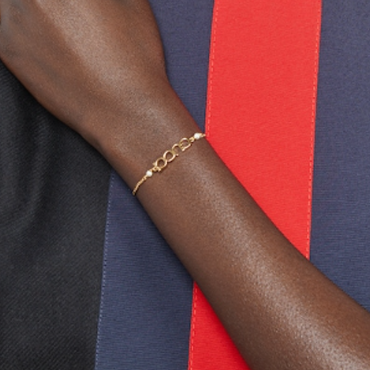 (Women) GUCCI Letter Logo Gold Metal Bracelet for Women. 776777I46208078 圖 4