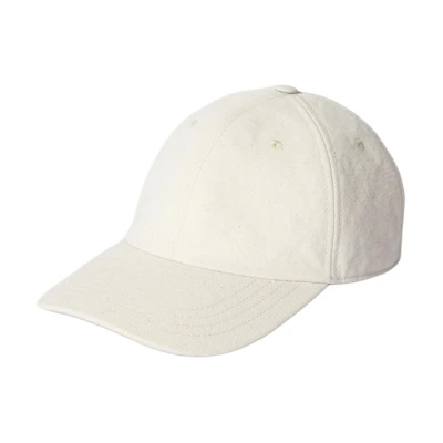 (Women) GUCCI Logo Canvas White Baseball Cap for Women. 7923863HA1Z9000