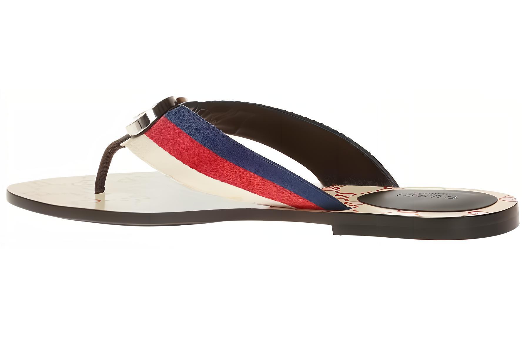 (Women) Gucci Logo Flip-Flops Brown 612138-H9020-9120