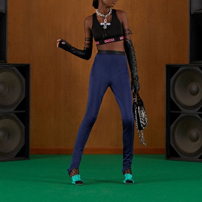 (W) GUCCI Camiseta Tejida con Logo Negra. 693086-XJDS5-1037 Shop (W) GUCCI Camiseta Tejida con Logo Negra. 693086-XJDS5-1037