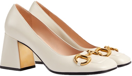 (W) Gucci Sepatu Hak Sedang dengan Horsebit 'Kulit Putih' 643886-C9D00-9022 Lookbook (W) Gucci Sepatu Hak Sedang dengan Horsebit 'Kulit Putih' 643886-C9D00-9022