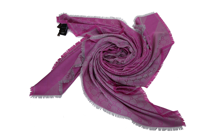 (Women) GUCCI Monogram Wool Blend Square Scarf from Floral Series 281942-3G704-1772 圖 3