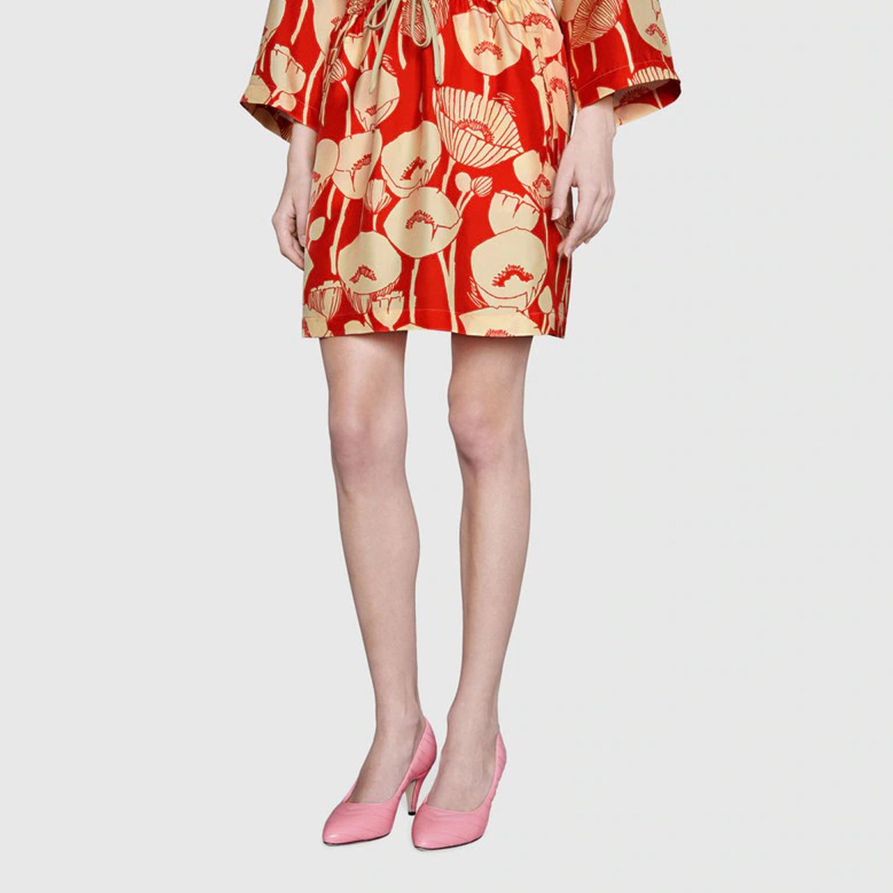 Sizing (W) Gucci Nappa Matelassé Marmont Tacchi Medi ''Wild Rose'' 658673-BKO00-5815