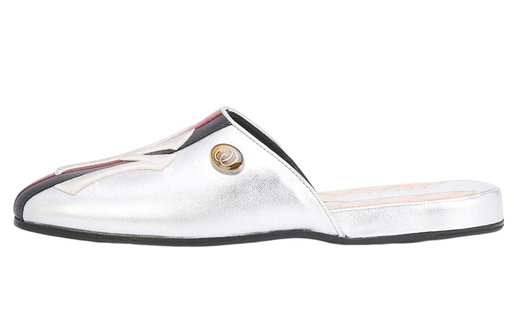 (W) Gucci NY Yankee Slippers Silver Leather