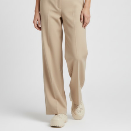 (W) Sandal Gucci Platform Perforated G 'Karet Putih' 663577-JFB00-9022 Order (W) Sandal Gucci Platform Perforated G 'Karet Putih' 663577-JFB00-9022