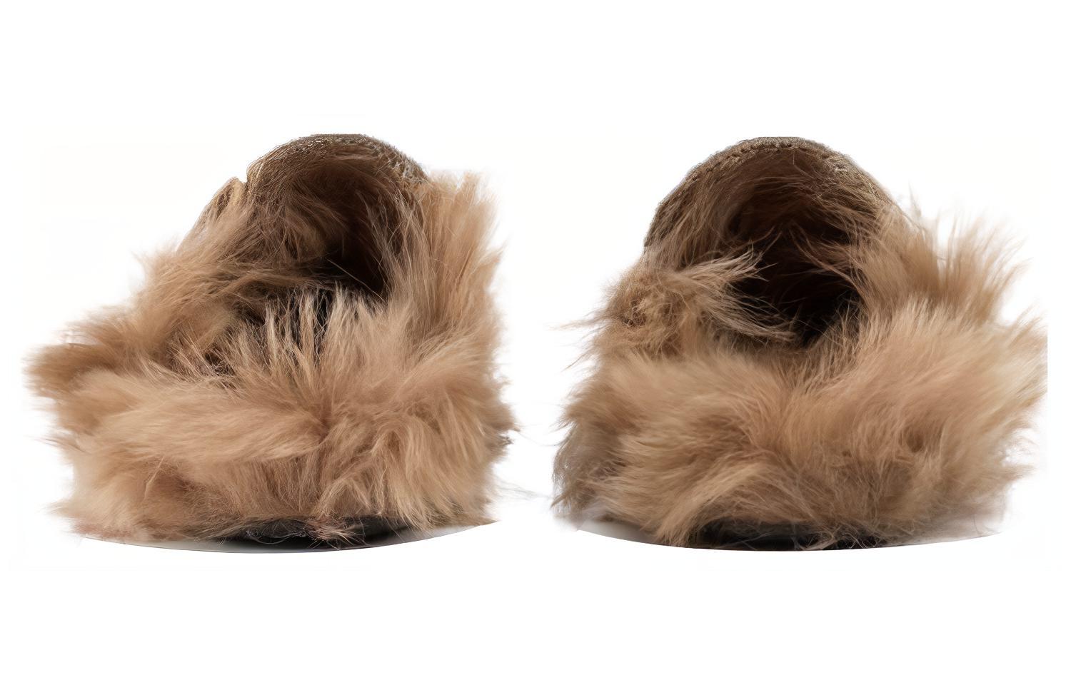 Shop (W) Gucci Princetown Zapatillas con Forro de Piel x Disney 'Mickey Mouse' 603467-HWU30-8487