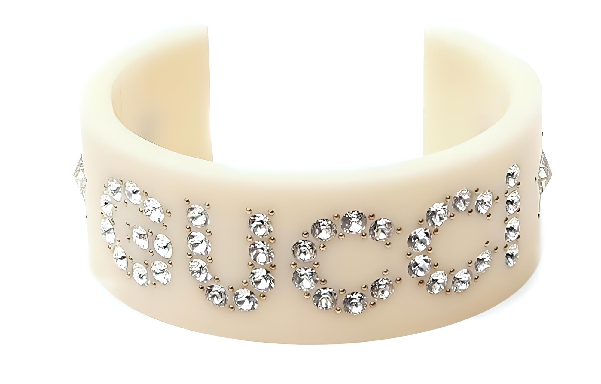 (Women) GUCCI Resin Adjustable Logo Bracelet for Women - Beige. 627956-11290-8516