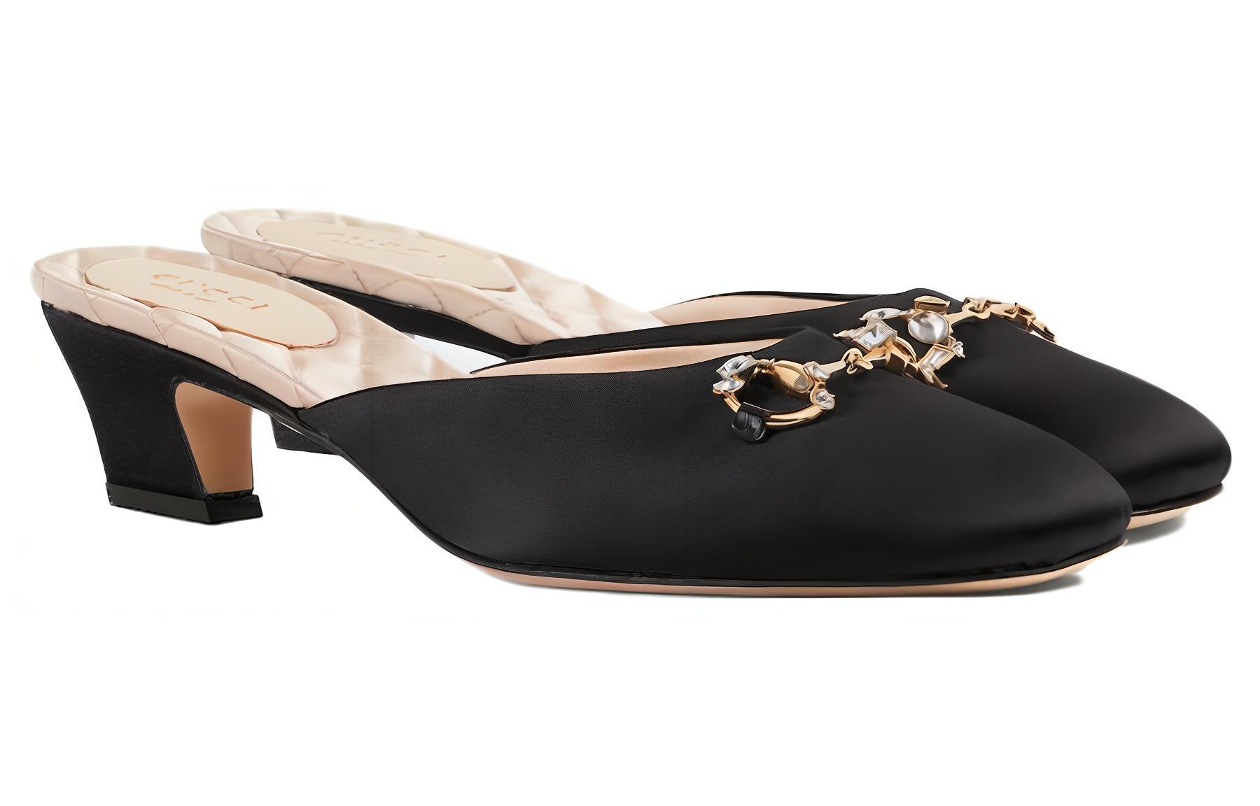 Order (W) Sandal Geser Gucci Karet 'Hitam' 757748-KND90-1000