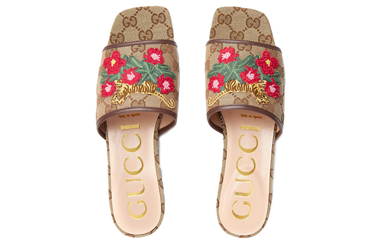 Lookbook (W) Gucci Sandal Karet GG 'Bordir Bunga Harimau' 687582-KY980-9763