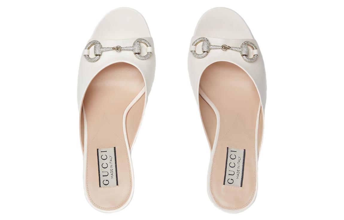 Lookbook (W) Gucci Sandal Karet GG 'Putih' 771693-C9D00-9022