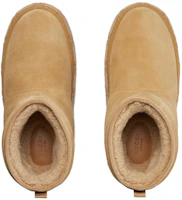 Lookbook (W) Gucci Kurz Plüsch Rundzeh Dicksohle Schneestiefel ''Beige'' 771135-AACR2-9556
