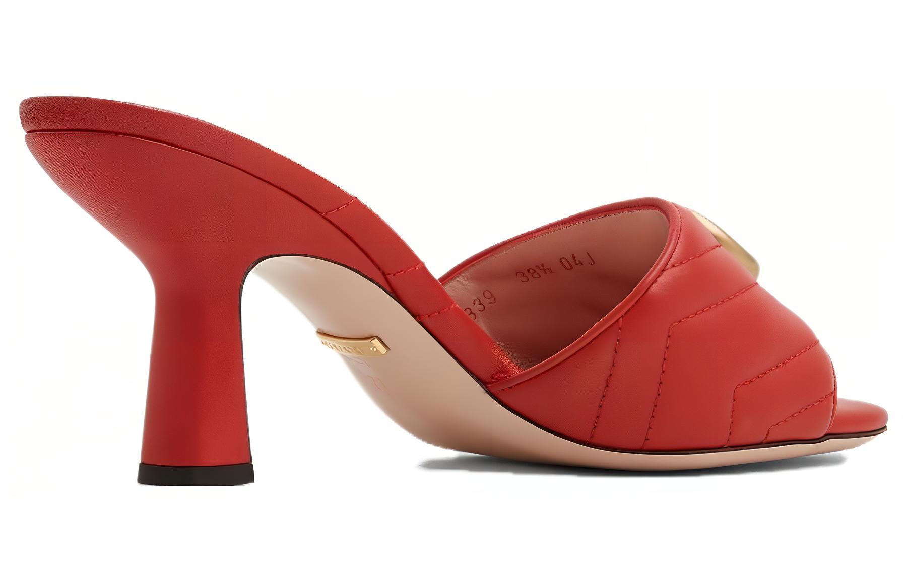 Lookbook (W) Gucci Sandalia 'Moda Roja' 674839-BKO00-6549