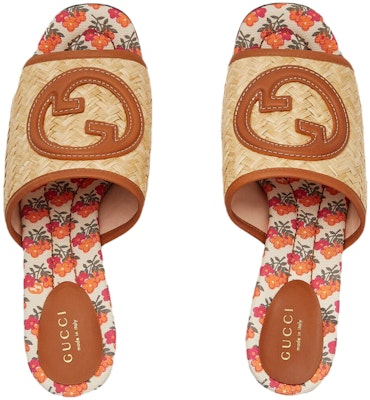 (W) 구찌 베이지 슬라이드 샌들 (Gucci Beige Slide Sandal) 749738-FAB02-9548 Lookbook (W) 구찌 베이지 슬라이드 샌들 (Gucci Beige Slide Sandal) 749738-FAB02-9548