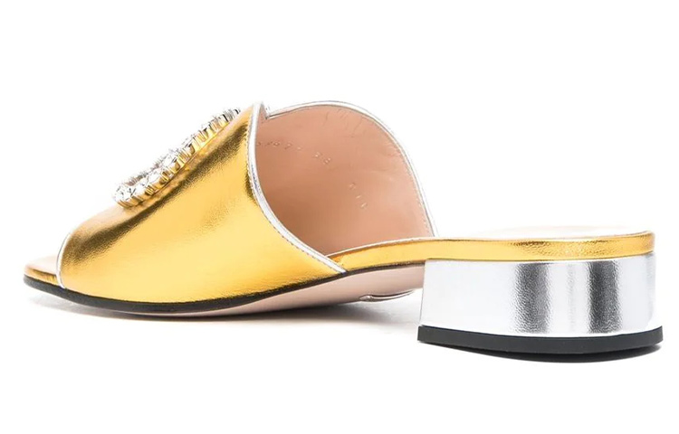 Lookbook (Women) Gucci Slide Sandal 'Gold Fashion' 658679-B8B20-8166