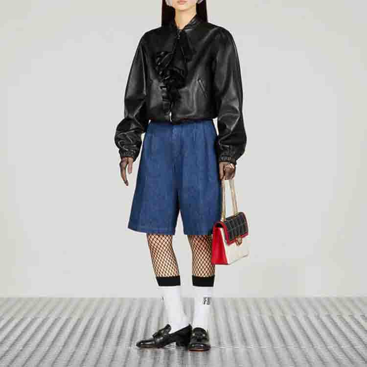 Lookbook (Women) GUCCI SS23  High-Waisted Loose Casual Shorts Blue 743231 XDCGS 4100