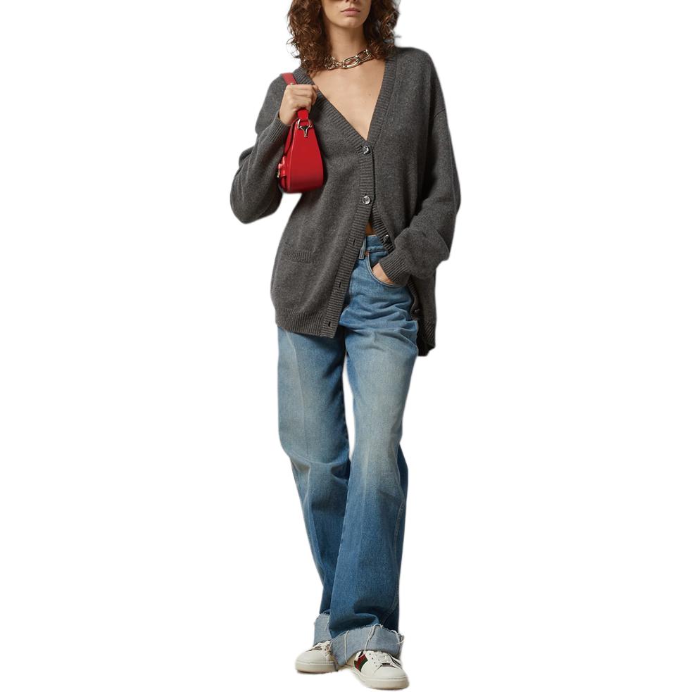 Lookbook (W) GUCCI SS24 Kardigan Rajut Lengan Panjang Kelabu V-Leher dengan Butang. 773559-XKDUV-1165