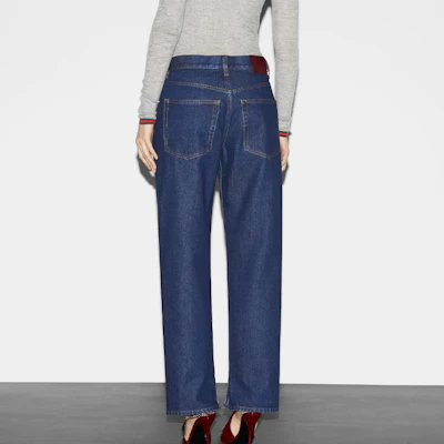 (W) GUCCI SS24 Seluar Jeans Rendah Pinggang Belahan Sisi Wanita Biru Tua 792168-XDCYY-4100 Purchase (W) GUCCI SS24 Seluar Jeans Rendah Pinggang Belahan Sisi Wanita Biru Tua 792168-XDCYY-4100