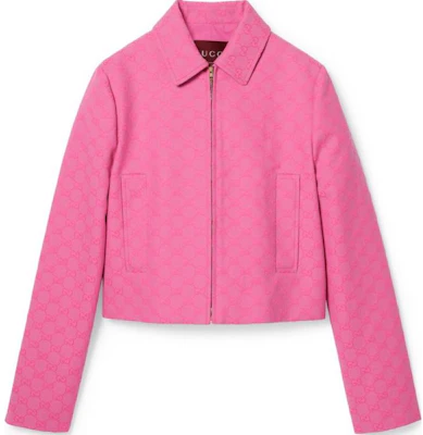 (W) Gucci SS24 Jaket Kasual Wanita Zip-Up Monogram Pink Lido 784827-Z8BSR-5034 Order (W) Gucci SS24 Jaket Kasual Wanita Zip-Up Monogram Pink Lido 784827-Z8BSR-5034