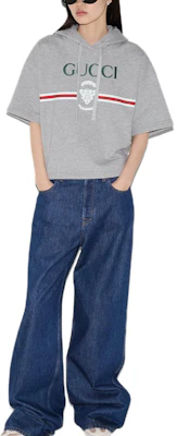 (W) Gucci SS25 Abu-Abu Logo Kaos Lengan Pendek 815988-XJG5F-1056 Purchase (W) Gucci SS25 Abu-Abu Logo Kaos Lengan Pendek 815988-XJG5F-1056