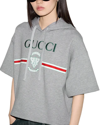 (W) Gucci SS25 Abu-Abu Logo Kaos Lengan Pendek 815988-XJG5F-1056 Sizing (W) Gucci SS25 Abu-Abu Logo Kaos Lengan Pendek 815988-XJG5F-1056