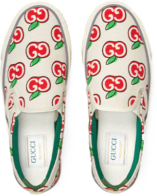 (W) 구찌 1977 프린팅 로우탑 스케이트 슈즈 (화이트) 631751-H2C40-9130 Lookbook (W) 구찌 1977 프린팅 로우탑 스케이트 슈즈 (화이트) 631751-H2C40-9130