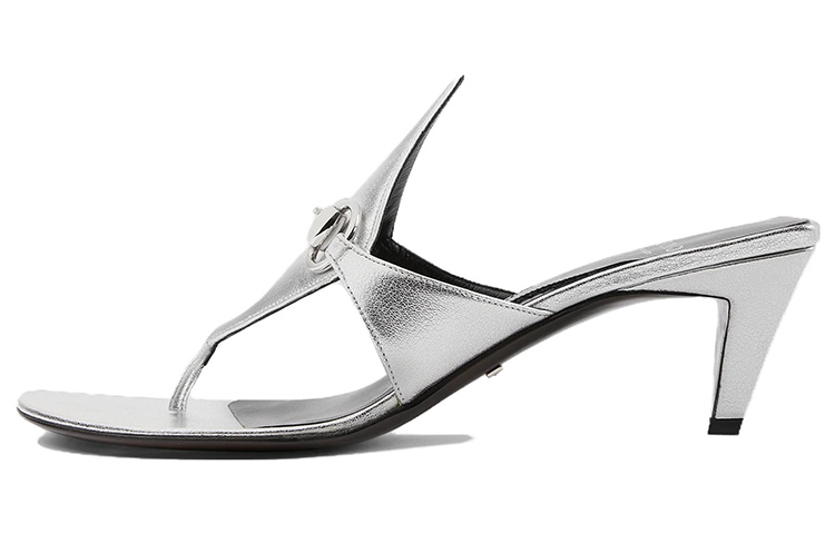 Buy (W) Sandali Infradito Gucci con Morsetto ''Argento'' 764197-0MW00-8106
