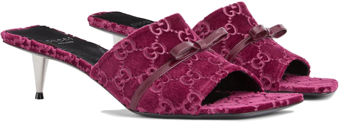 (W) Gucci Fluwelen Instappers ''Bordeaux'' 764182-FACNH-6112 Lookbook (W) Gucci Fluwelen Instappers ''Bordeaux'' 764182-FACNH-6112