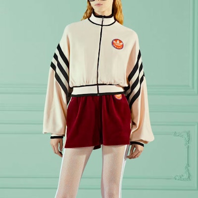 (Women) GUCCI x adidas Stripe Logo Embroidered Zip Jacket Beige. 693618-XJEG4-9752 Purchase (Women) GUCCI x adidas Stripe Logo Embroidered Zip Jacket Beige. 693618-XJEG4-9752