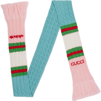 (Women) GUCCI x Adidas Knit Warm Scarf Collaborative Collection. 716345-3GA75-4272PK Lookbook (Women) GUCCI x Adidas Knit Warm Scarf Collaborative Collection. 716345-3GA75-4272PK