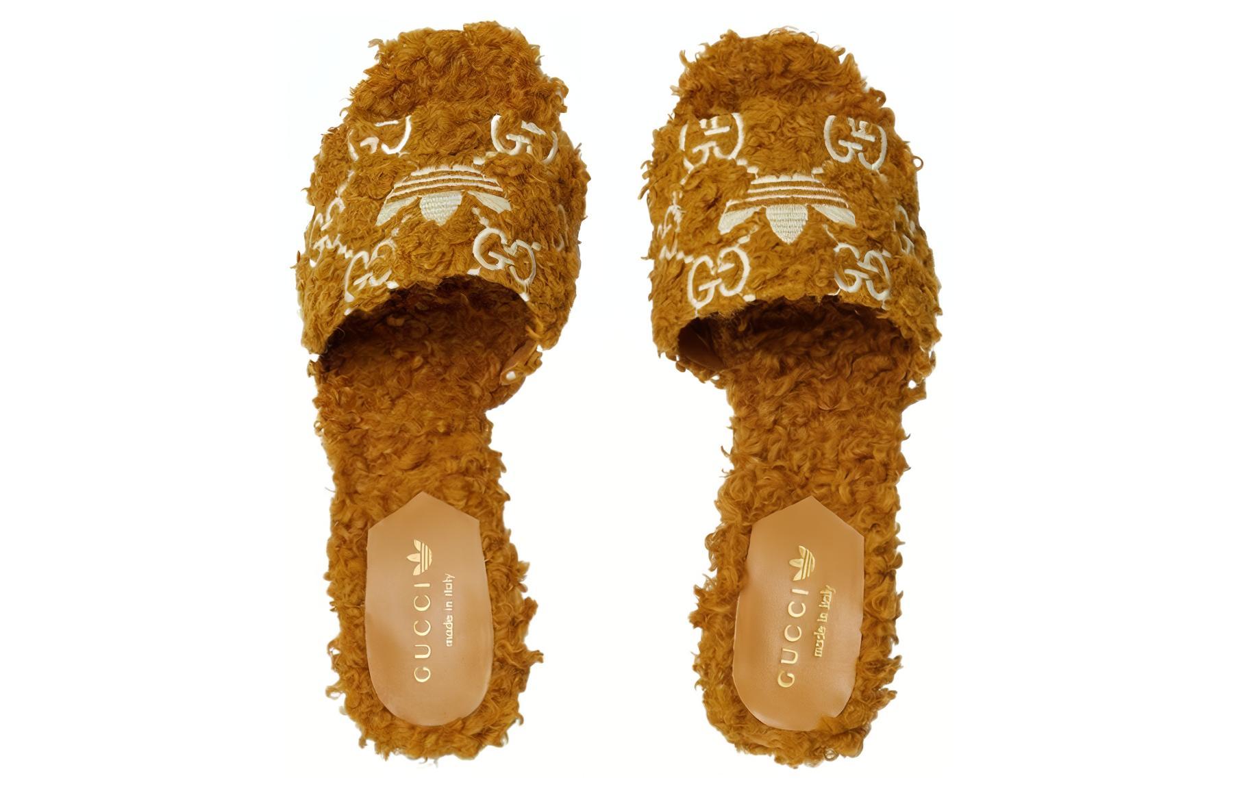 Shop (W) Gucci x adidas 茶織りスティレットサンダル 722440-FAAV8-7702