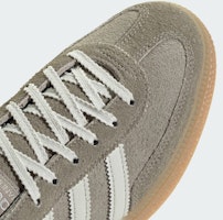 (W) Adidas Handball Spezial Silver Pebble/Orbit Grey/Gum Kasut Sneaker. JR0850 1