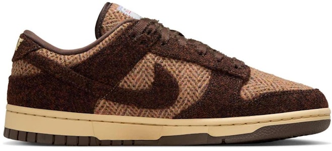 (W) Harris Tweed x Nike Dunk Low 'Sesame' Sepatu Sneakers IO0052-200 Details for (W) Harris Tweed x Nike Dunk Low 'Sesame' Sepatu Sneakers IO0052-200
