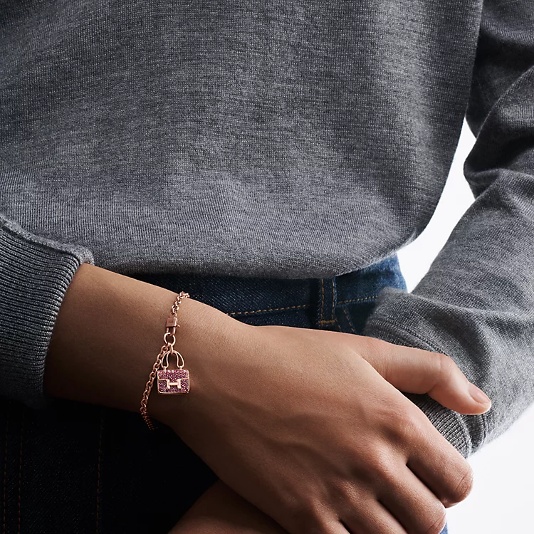Shop (W) Gelang HERMES 18K Emas Rose & Pink Sapphire Constance - Gelang. H121400B-00SH