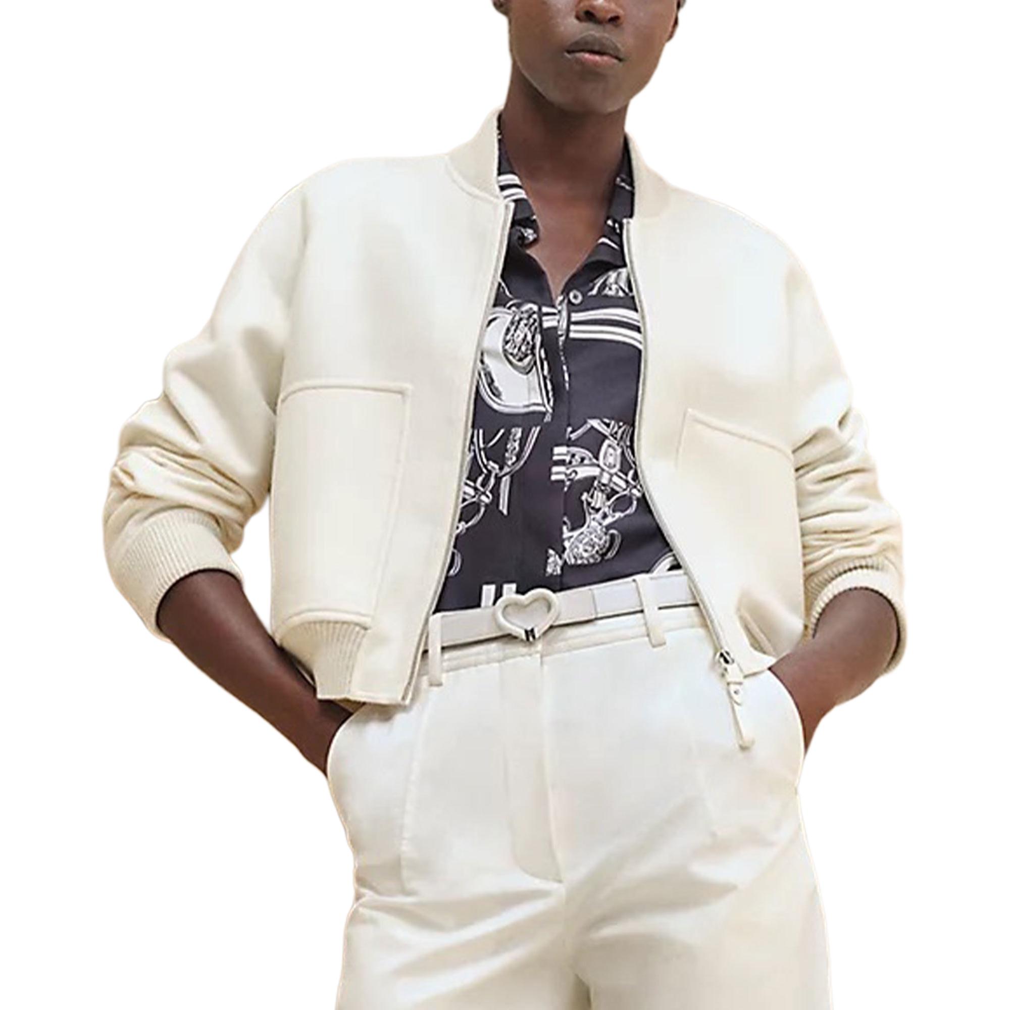 (Women) HERMES  Beige Solid Zip-Up Collared Long-Sleeve Jacket. H4E0241DCA334