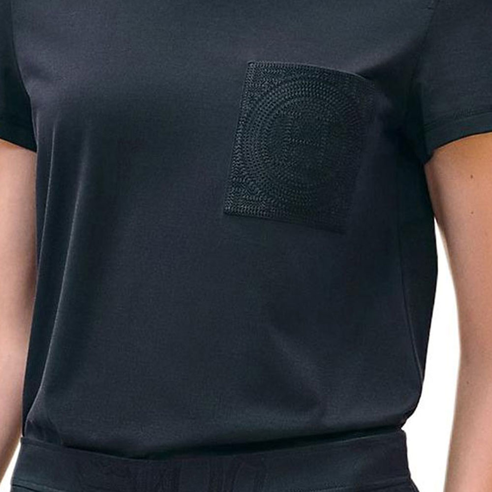 Sizing (W) HERMES Hitam Biru Logo Sulam Crewneck T-Shirt Poket H4E4615DA5H