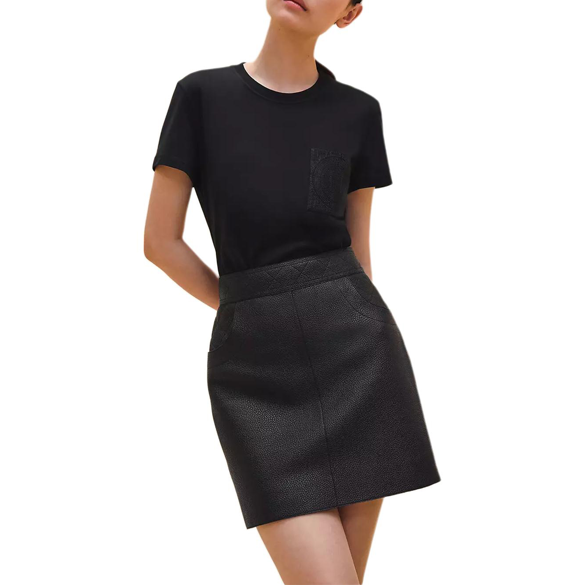 (Women) HERMES  Black Embroidered Pocket Crew Neck Short Sleeve T-Shirt. H4H4615DA0236