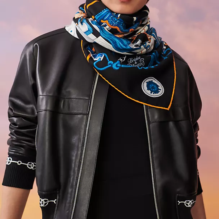 (Women) HERMES  Black Pattern Printed Silk Scarf H363967S-10 圖 3