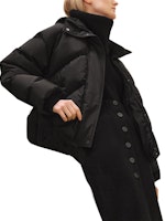 (Women) HERMES Black Short Down Jacket with Zipper and Solid Color Design. H4H0178DR02 (Women) HERMES Black Short Down Jacket with Zipper and Solid Color Design. H4H0178DR02