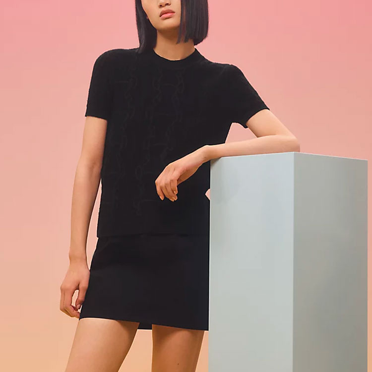 (Women) HERMES  Black Wool Cashmere Short-Sleeve Sweater FW22 Collection. H2H2666D602 圖 3