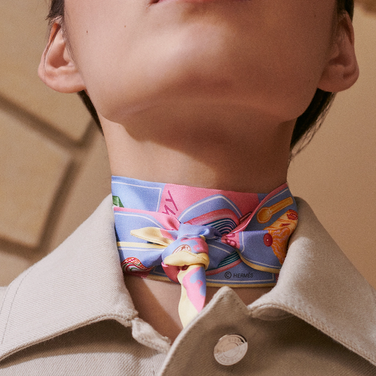 (Women) HERMES  Blue Ice Cream Print Silk Scarf. H064109Sv09 圖 3