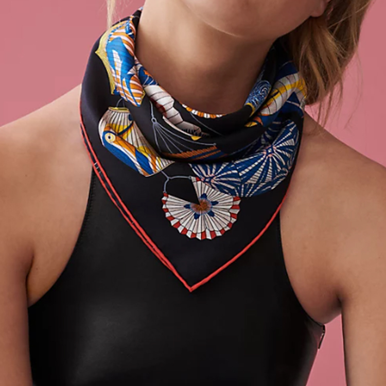 (Women) HERMES  Carre Silk Twill Scarf Black. H893918S-05 圖 3