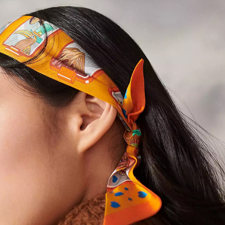 (Women) HERMES  Cartoon Animal Orange Silk Scarf H063875S02 圖 3