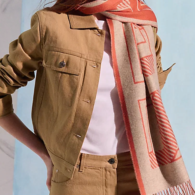 (Women) HERMES  Cashmere Scarf "Block Letter Equestrian" Beige/Red H259152S04 圖 4